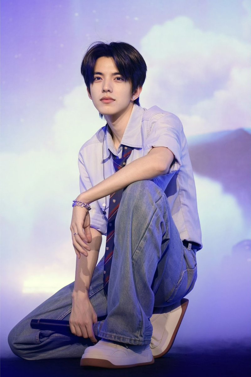 nightwanvisa's tweet photo. รูปนี้เล่นกับใจมาก
#Shuyuan https://t.co/8NWnAhd79C
