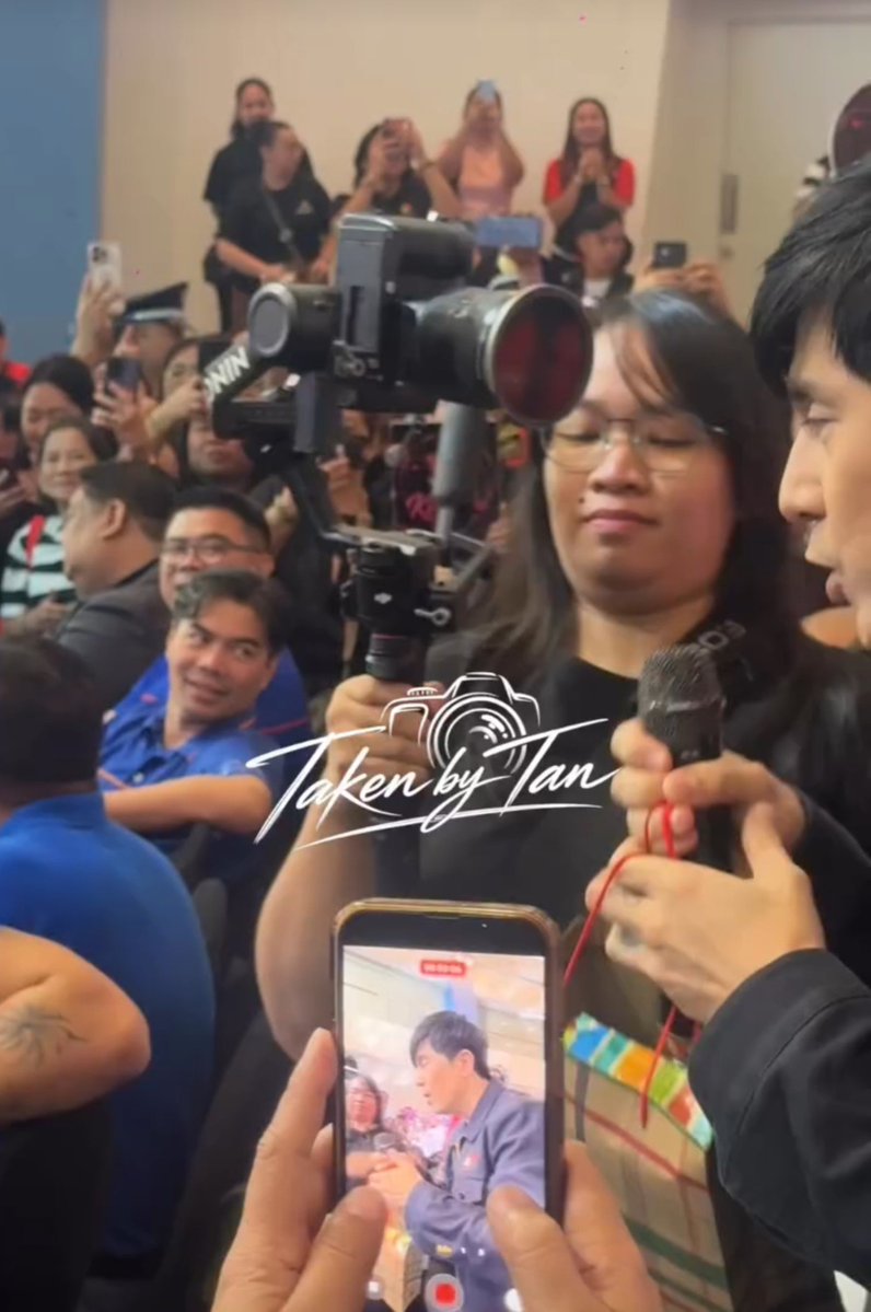 LenyMartin11032's tweet photo. Noon si Sai.. Ngayon si Ms. Eilyn naman. . 

PAULO ON WHEELTEK EXPO

#WheeltekExpo2026
#PauloAvelino https://t.co/4U39XnsQLD