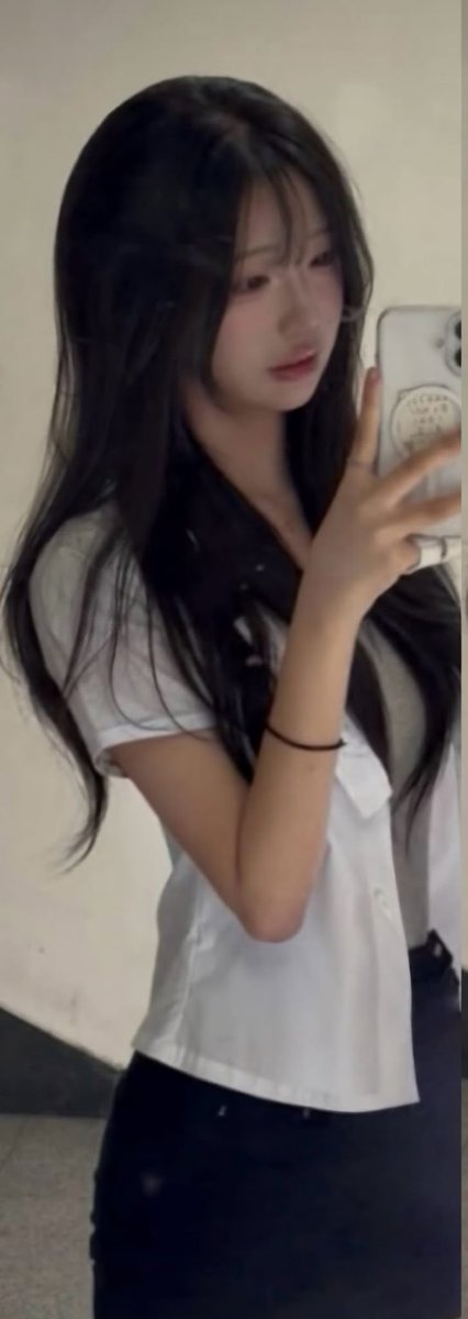 luvzinzzz's tweet photo. 09 ㅊㄹ https://t.co/IQ7REBaYm6