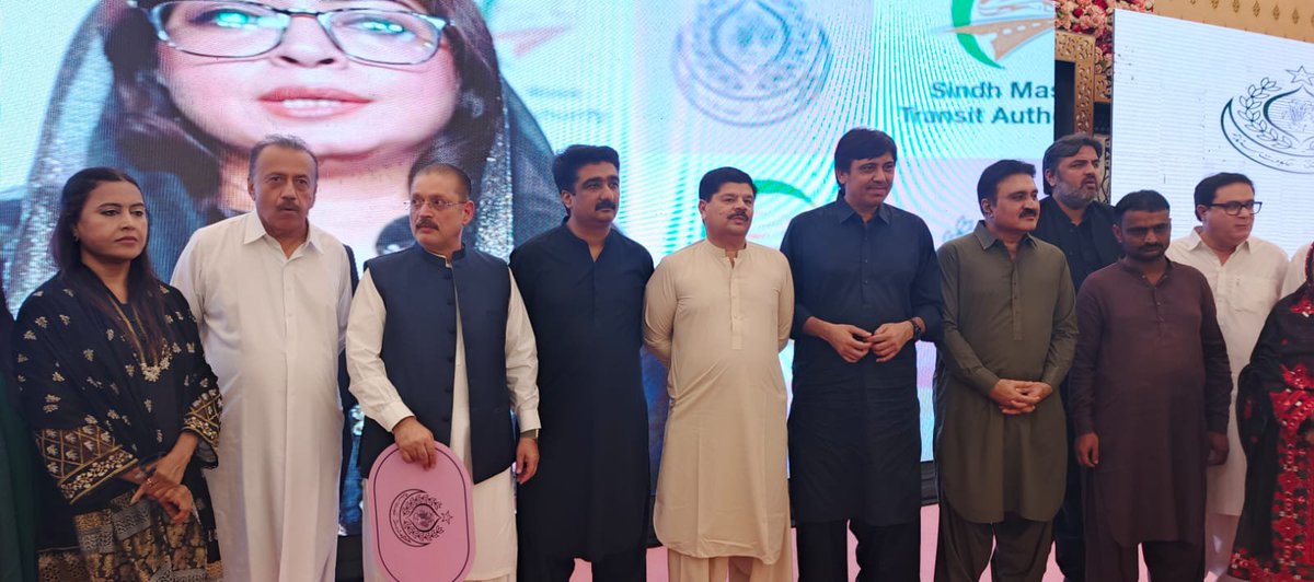 FaizullahK64113's tweet photo. خواتین کو بااختیار بنانا شہید محترمہ بینظیر بھٹو کے وژن کا اہم حصہ تھا۔ آج سندھ حکومت اسی وژن کو عملی اقدامات کے ذریعے آگے بڑھا رہی ہے۔
#FreePinkScootyMirpurkhas https://t.co/D7rOHunYql