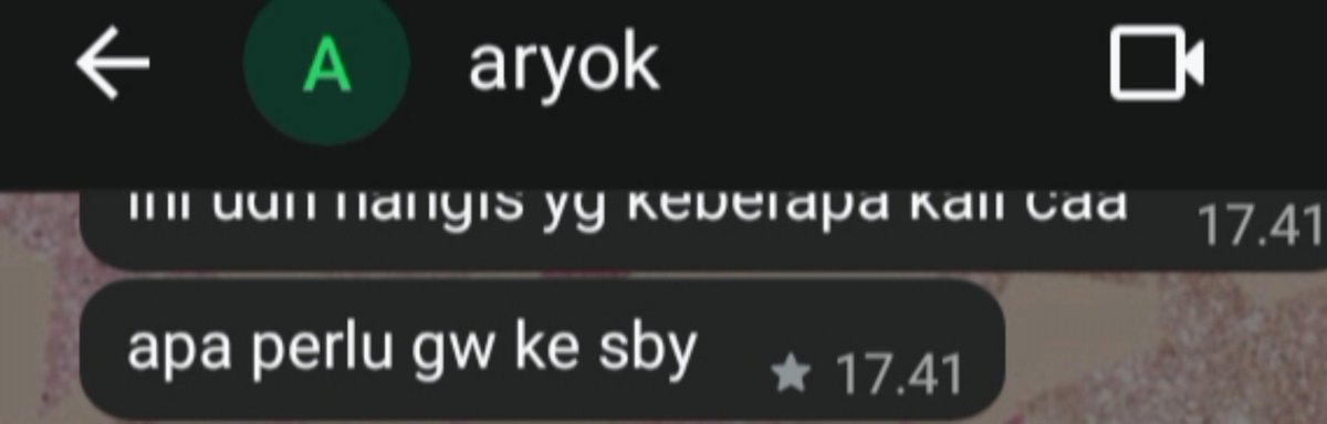 asydocs's tweet photo. setiap lagi nangis, selalu inget chat aryok yang ini trs GUE malah makin nangis kejer bgt karena inget gmn sweet nya temen temen gue di jakarta :( kangen berat https://t.co/nTPxvCxpYG