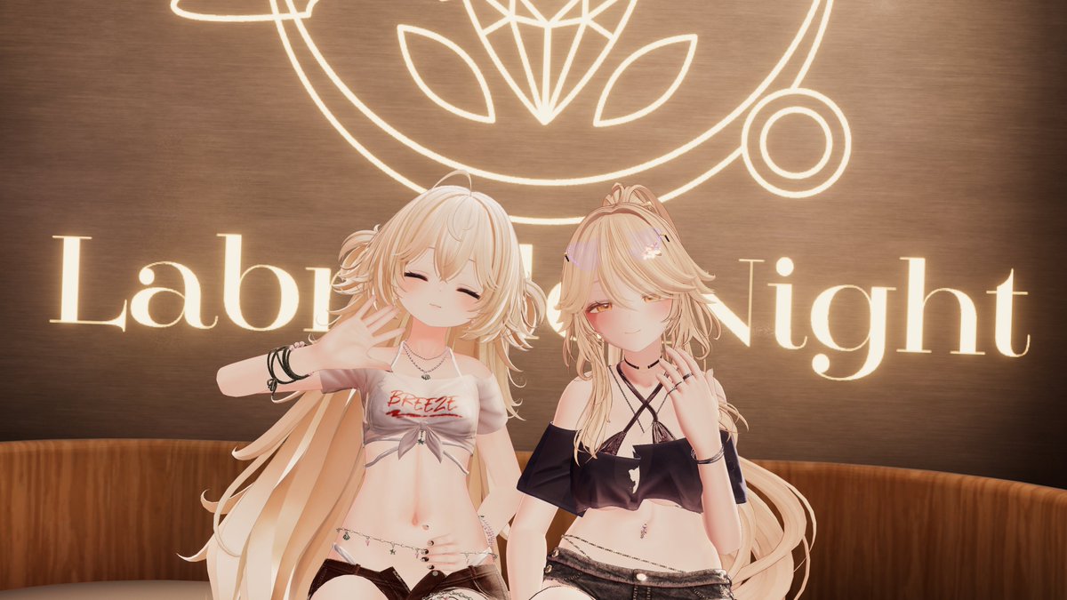 navio_vrc's tweet photo. #LabradoNight 行ってきました！
水着回！プールでお話したり、スイカ割りをしたりといつもとはちょっと違う特別回を堪能してきました！
後半は個室でASMRと撫でをしていただきました！
メルディナさんの寝かしつけの撫でがとても心地よくて、ちょっと意識が飛びかけるくらいリラックスできました✨ https://t.co/YvIB2HeYy4