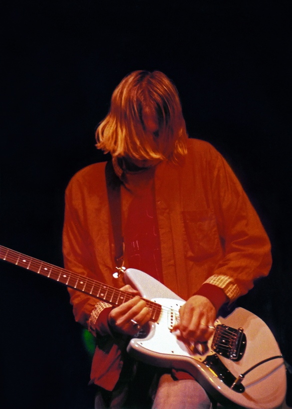 hourly_cobain's tweet photo. https://t.co/0nHcKITcbz