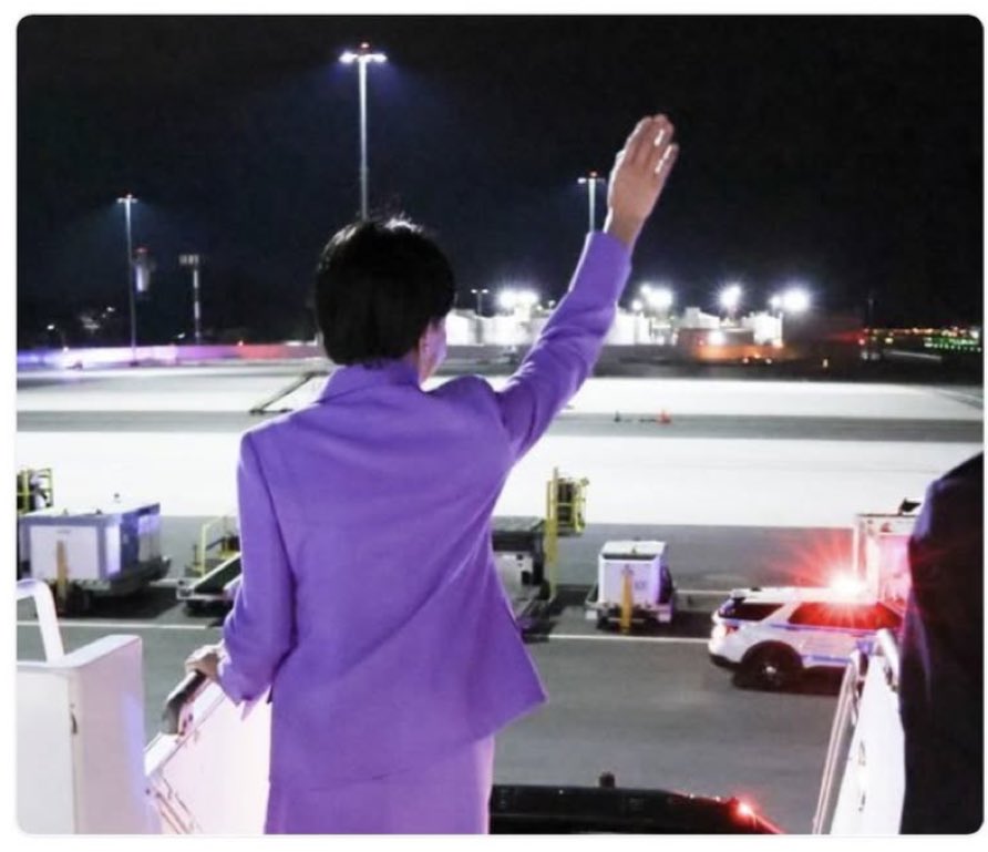 tokunagamichio's tweet photo. 機内から撮ったこの写真を公開した人に拍手👏 https://t.co/Ap64cyAQJF