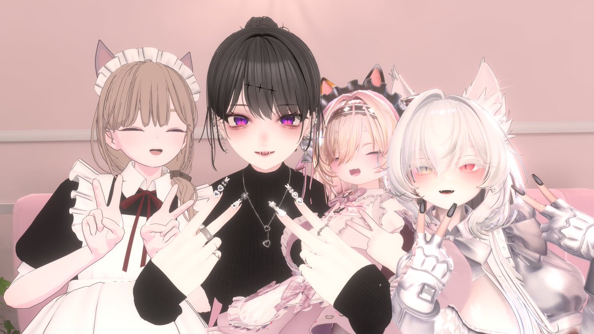 kii_vvv's tweet photo. お給仕もしてもらいました！
#Cafe_cc https://t.co/pdTuaLXG9j