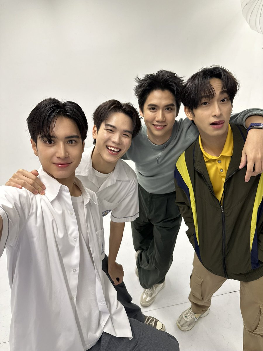 MatchPointGMMTV's tweet photo. 📣แจ้งแฟนๆ ของน้องพ้อยทุกคน📣

ไม่ต้องเสียใจไปนะครับ หลังจากสถานการณ์คลี่คลาย เราจะพา เตโช ปิง ซิง และชิม่อน มาทำกิจกรรมรวมพลกับทุกคนนะครับ รอติดตามประกาศจากน้องพ้อยได้เลย
ตอนนี้ขอส่งกำลังใจให้ทุกคนน้า 😘🫶🏻🎾
#MatchPointSeries https://t.co/mlPFn4sZD2