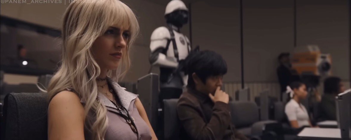 collinshoskins's tweet photo. #CORNPLATING in one of the new sotr tv spots we see this shot of maysilee and wyatt, which we already encountered in the previous trailer, only now it’s inverted. Idk what that’s supposed to mean. https://t.co/5pOBTS39TA