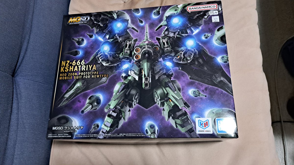 tunter4013's tweet photo. ひゃーギリギリ買えた～😅 https://t.co/33cQAodC3S