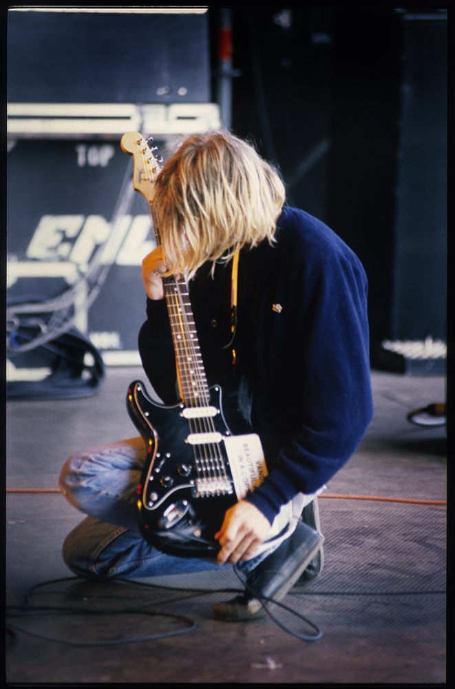 hourly_cobain's tweet photo. https://t.co/8vsfqr9Iam