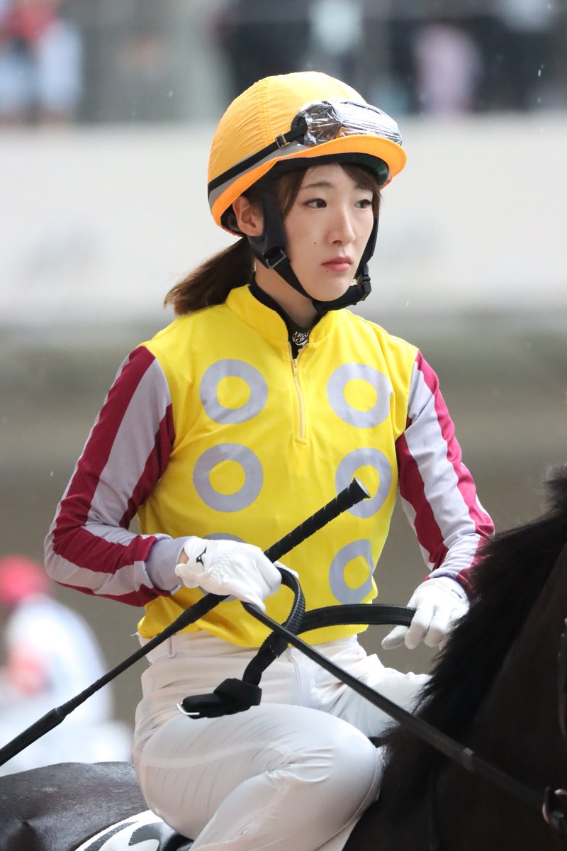 yasu_REF1429's tweet photo. 9/26 阪神競馬場 12レース

ランドスター×永島まなみ

#阪神競馬場
#ランドスター
#永島まなみ https://t.co/93IGck2CIw