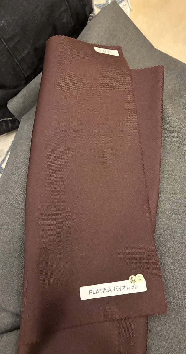 fuizyio's tweet photo. 服をお借りして試着させてもらったり、ブラウンを使ったいい女になれる色も知れてほくほく🤎
楽しかったな〜〜〜😆 https://t.co/qp6jtLxJda