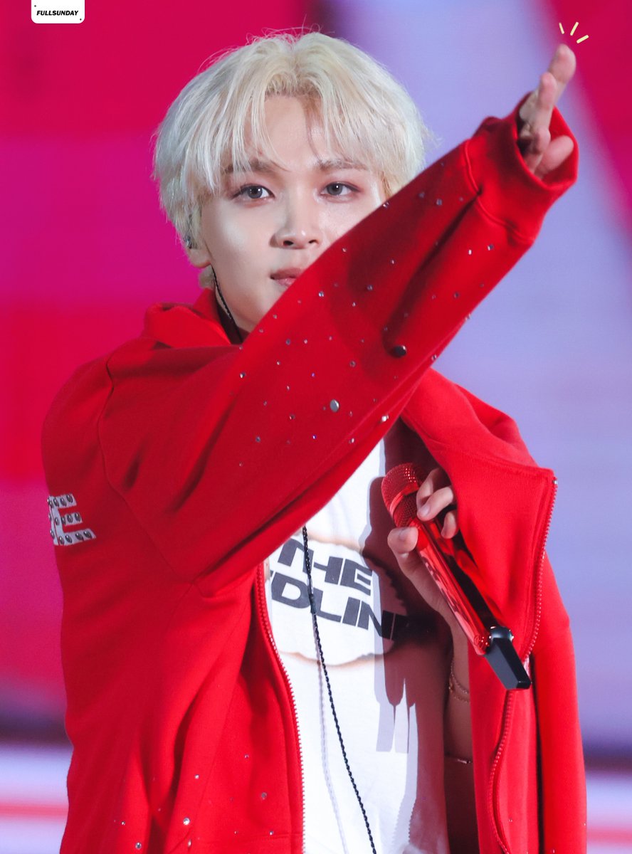 FullSunDay_66's tweet photo. [HQ] 손가락 귀여워 .. 귀엽다 .. 너무 귀여운데 ? 아 귀여워 .. 귀엽다 .. 너무 귀여운데 ? 아 귀여워 .. 귀엽다 .. 너무 귀여운데 ? 아 귀여워 .. 귀엽다 .. 너무 귀여운데 ? 아 귀여워 .. 
#해찬 #HAECHAN #ヘチャン https://t.co/mbBr6Fhsvs