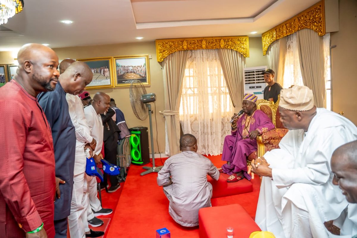 RoseJohnhl's tweet photo. The movement is growing, the people are speaking, and the message is clear — Oyo State is ready to move AHEAD! 🚀🔥

Across our communities, youths, women, leaders, and supporters are coming together with one shared vision: a better, stronger, and more prosperous Oyo State. https://t.co/QpcKoyikpM