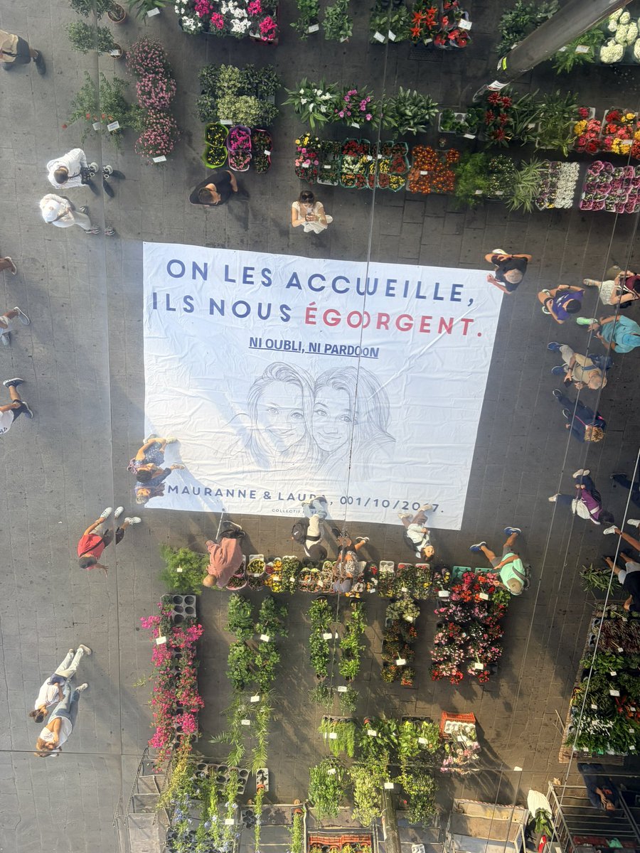 yona_faedda's tweet photo. Marseille, Vieux-Port, Mauranne et Laura, ni oubli ni pardon. https://t.co/Z2wswuvmIb
