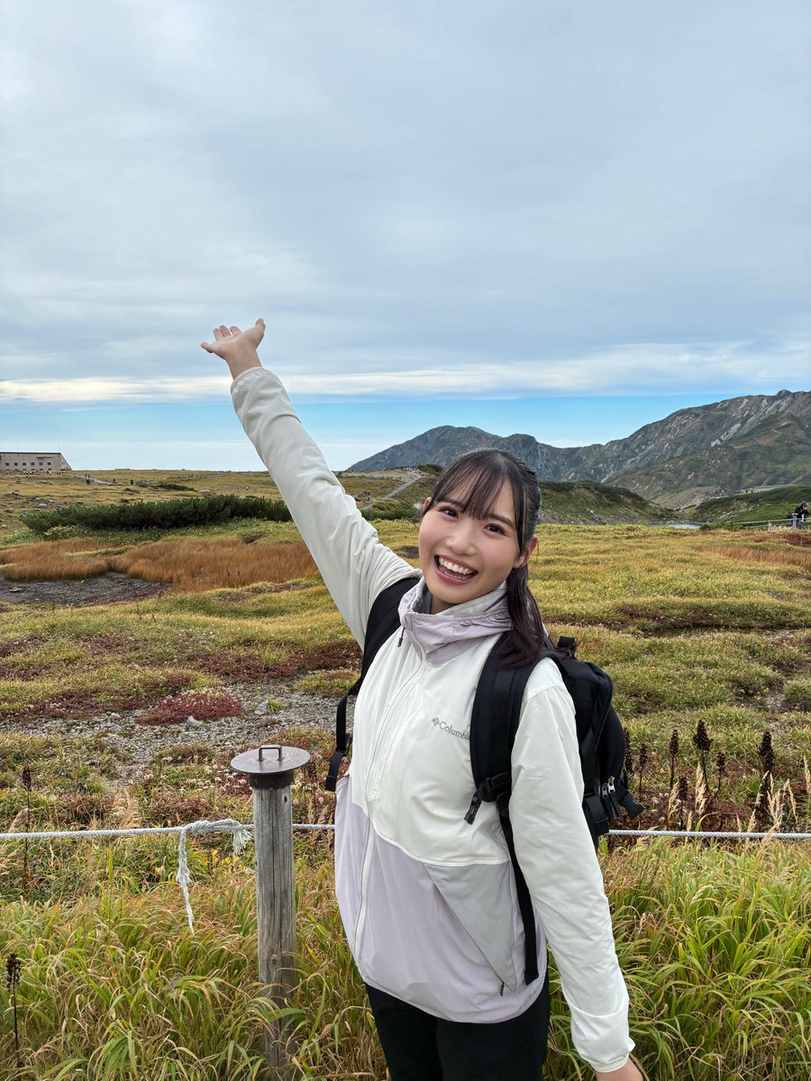 HonokaMaruyama6's tweet photo. 念願の立山に(9/20)✊
家を出発したときはパラパラと雨が降っていて心配でしたが、山の上からは青空！景色が広くて本当に感動しました！！！

#立山 #富山 #紅葉 https://t.co/Goq1WfvaSf