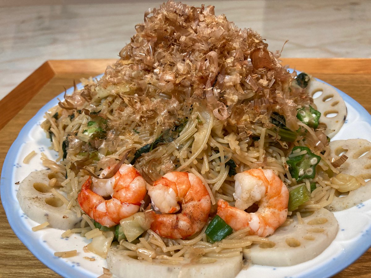 TeiAngeline's tweet photo. 本日の夕食❤
ビーフン（しょうゆ味）{Rice vermicelli(Soy sauce flavor)}
大盛りで、大満足‼️☺️
#おうちごはん #オーガニック #グルテンフリー
#HomeCooking #Organic #JapaneseCuisine https://t.co/Iy0GPheJwz