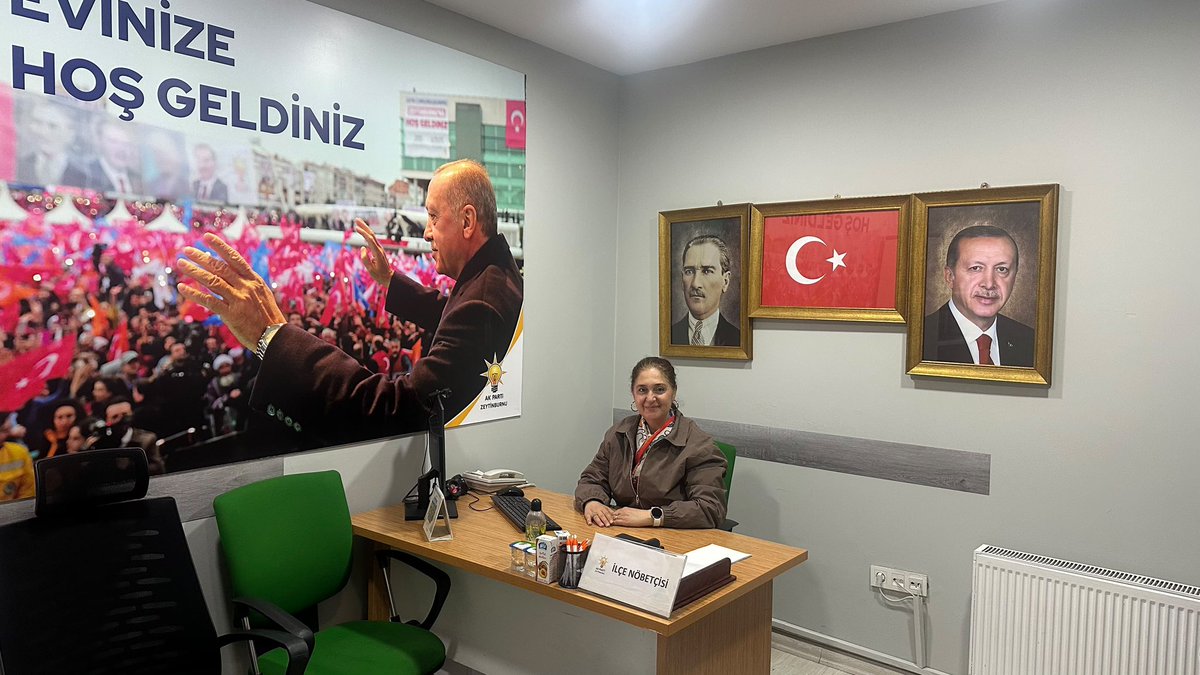 akzeytinburnu's tweet photo. Zeytinburnu İçin Nöbetteyiz🇹🇷

Bugün AK Parti Zeytinburnu İlçe Nöbetçimiz yönetim kurulu üyemiz
 NAZLI ERKILIÇ İLERİ  @nerkiliciz 

⏰10.00-17.00 arası
Soru, görüş ve önerileriniz için bizleri arayabilir veya ziyaret edebilirsiniz.

📞 0(212) 416 30 86

https://t.co/4LDChyPDzu https://t.co/VnInkHv6nN