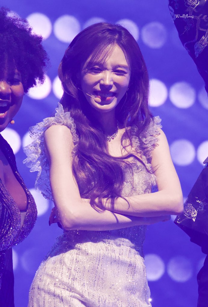 wenllifluous's tweet photo. 260926 Disney Hits LIVE
◠ ◡ ◠🩵

#웬디 #WENDY
#레드벨벳 #RedVelvet https://t.co/EIyFzjY8AG