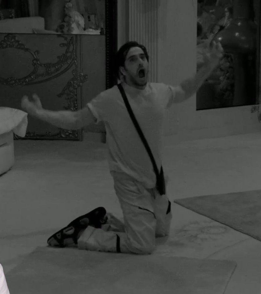 txnexus7's tweet photo. @Leo_RmFc @HotstarReality #Scout ne jhuka ke dediya https://t.co/1ncWwXWGGe
