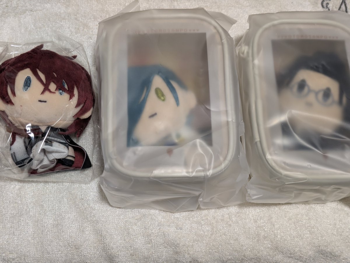 haruniumare's tweet photo. 【譲渡・交換】
刀剣乱舞  御伴散歩 ぽちくじ 

譲
A賞 青江 南海太郎朝尊
B賞 後家
C賞 ソハヤ 三日月 小豆
D賞 堀川 実休 北谷菜切 治金丸
E賞 博多３ 火車切 岩融 今剣

求
B賞 雲生 雲次
C賞 山鳥毛 童子切 信濃
D賞 三郎 膝丸
E賞 雲重 水心子 清麿 小夜　

郵送交換または10/4刀ブレで交換↓ https://t.co/3DyC6WQ6cA