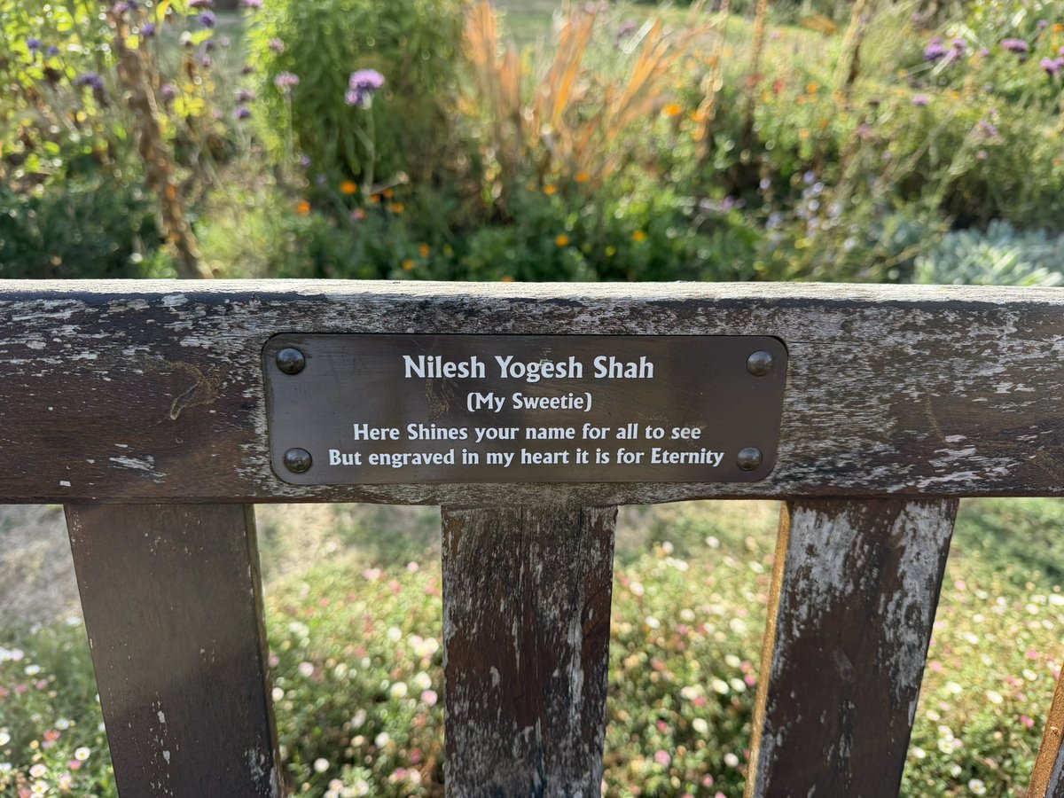 GlobalDefenceN1's tweet photo. A walk in this beautiful park - so many surprises. A dedication to Mujibur Rehman!! https://t.co/xWUjI8TZcK