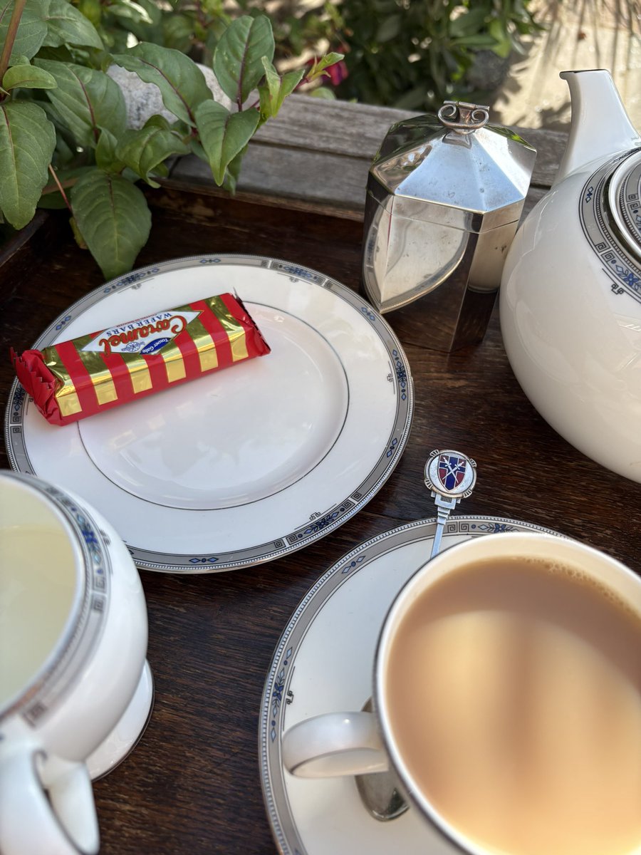 Skimmod's tweet photo. Celebrating my return with a BIM brew.
Information management has become the frontline when dealing with infrastructure sabotage in Europe &amp; worldwide. Yet we still don’t educate ourselves &amp; the next generation. https://t.co/UgYZO3CaTt