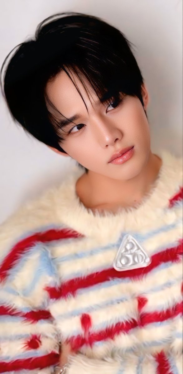PatkunahP's tweet photo. MiNLeE คิดถึงลูกมินแล้ว
วันนี้ยังไม่ได้เติมแป๋วเลย
ข่าวคราวเงียบหาย ไปหลายชั่วโมง
ใจมัมจะสลายฮะมุง คิดฮอตตตตต 🐰
.
นั่งตัดภาพ ปรับแสง แก้คิดถึงไปพลาง ๆ
.

#Vitomin 💜🩵🍬
#MINLEEthanakorn
#TOPTAPJarukit
#TOPTAPMINLEE https://t.co/9KWYTzTqIz