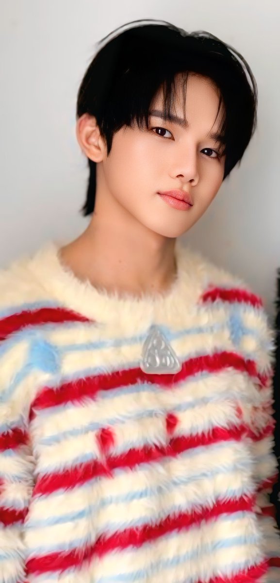 PatkunahP's tweet photo. MiNLeE คิดถึงลูกมินแล้ว
วันนี้ยังไม่ได้เติมแป๋วเลย
ข่าวคราวเงียบหาย ไปหลายชั่วโมง
ใจมัมจะสลายฮะมุง คิดฮอตตตตต 🐰
.
นั่งตัดภาพ ปรับแสง แก้คิดถึงไปพลาง ๆ
.

#Vitomin 💜🩵🍬
#MINLEEthanakorn
#TOPTAPJarukit
#TOPTAPMINLEE https://t.co/9KWYTzTqIz
