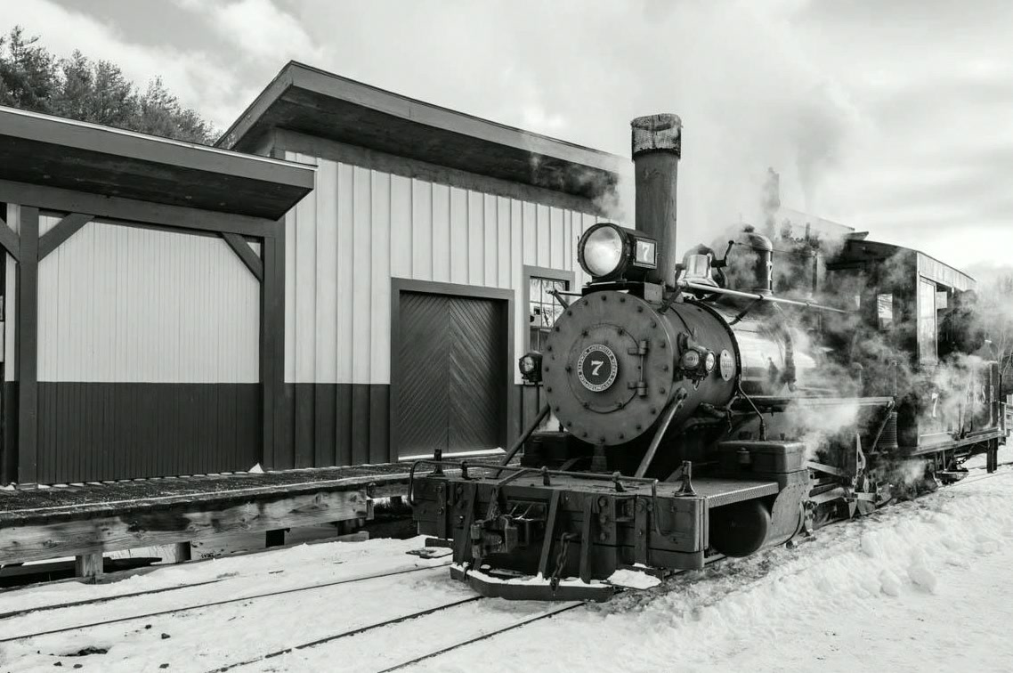 bandelloevr4's tweet photo. Wiscasset, Watervile &amp; Farmington (Maine) Railroad
#SteamTrain #Thứ6 https://t.co/y86rj7tidG