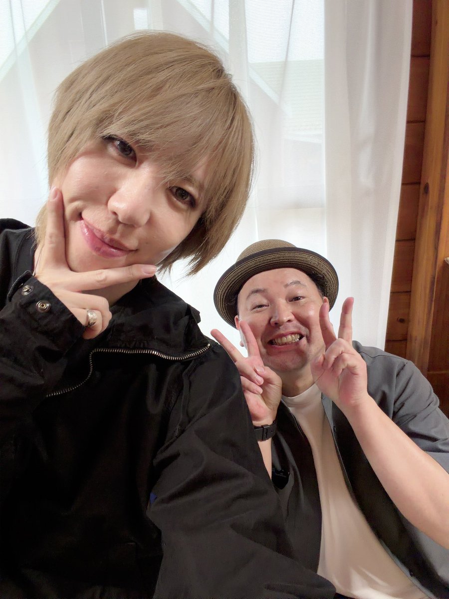 mao_sid's tweet photo. HOSHITAKU LOVE🤍 https://t.co/7bLo15lfNs
