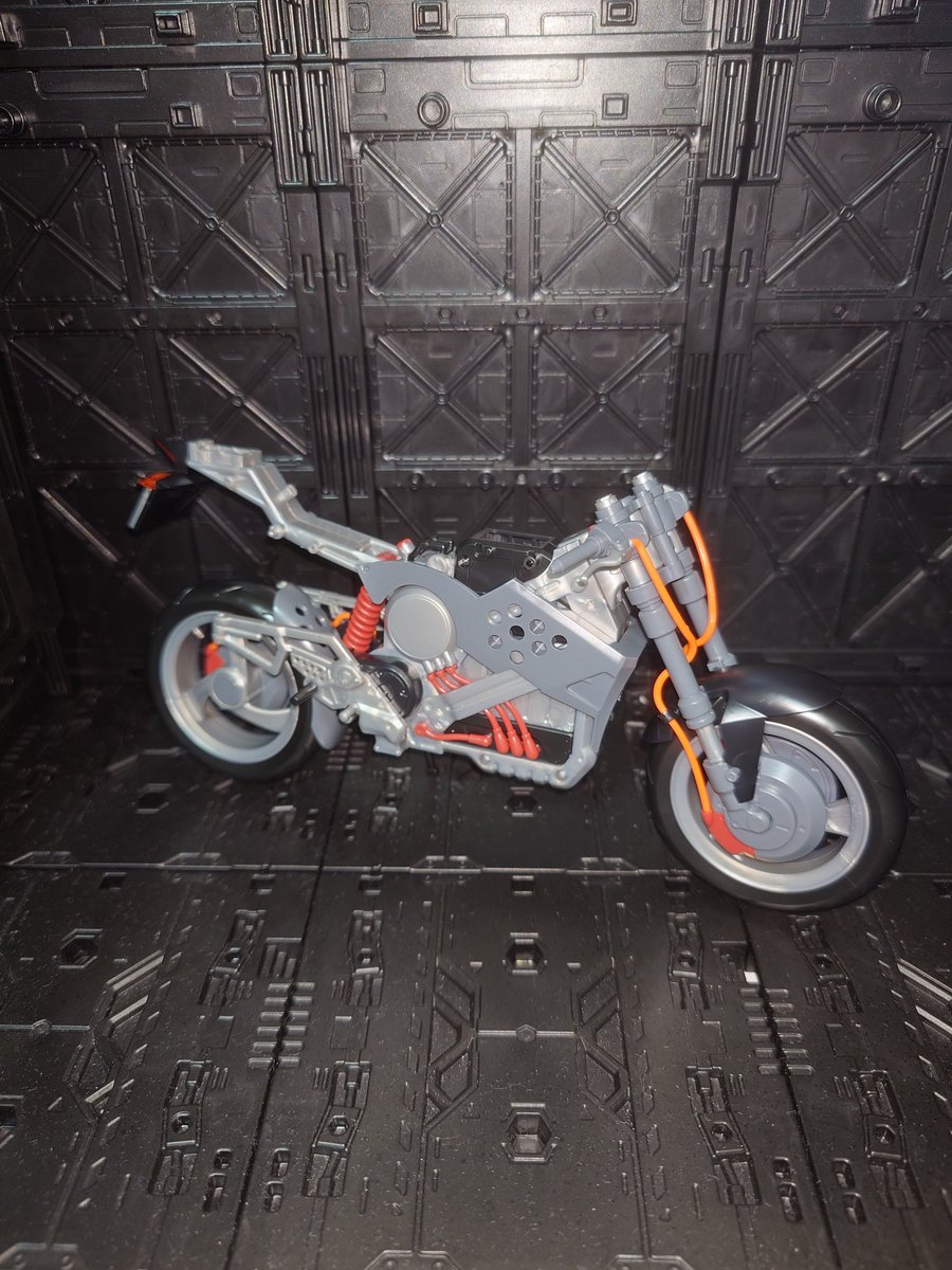 shin_0619s's tweet photo. コトブキヤからエクストリームスポーツバイクとトレーニングウルフさん https://t.co/PYKrVbVpRd