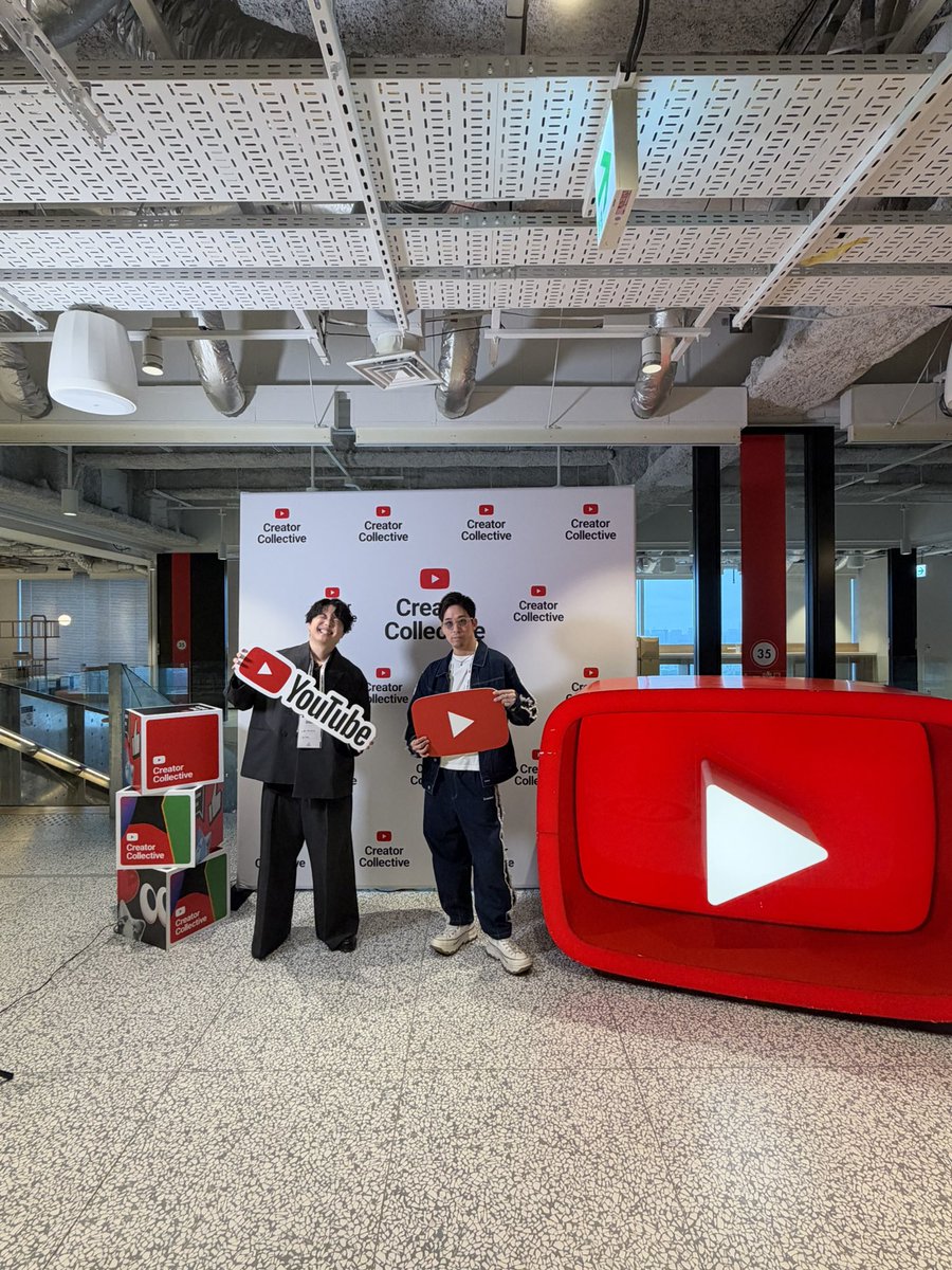 Variety_777's tweet photo. YouTubeに招待していただき、勉強してきました！チャンネル登録してくれた皆がいるからこの場に行くことが出来た！

ありがとう！次は100万人！

#YouTubeクリコレ https://t.co/UlXywb9UEM