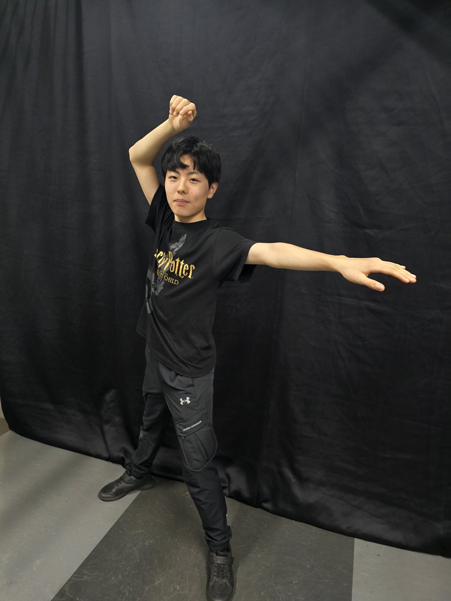 online_on_ice's tweet photo. 🐼関東選手権2026🐼
ジュニア男子SP⛸️❄

今季ジュニアデビュー🔰#木村碧一 選手が65.06で首位発進🚀
夏休み中になんと練習5日目で3Aを習得🌟今日の演技では手をついてしまい悔しさをにじませましたが、その後は完璧な演技を披露😳1週間前にお尻を打撲し不安があった中での今大会でしたが、「満足です！」とガッツポーズが飛び出しました👊

FSに向けて
🗣️織田信成さんにみてもらったコレオシークエンスを見てほしい！大好きなハリー・ポッターの世界観を表現する🪄

#フジスケ #FOD #フィギュアスケート #figureskating #全日本ジュニアへの道
📸ハリー・ポッターの魔法🧙‍♀️