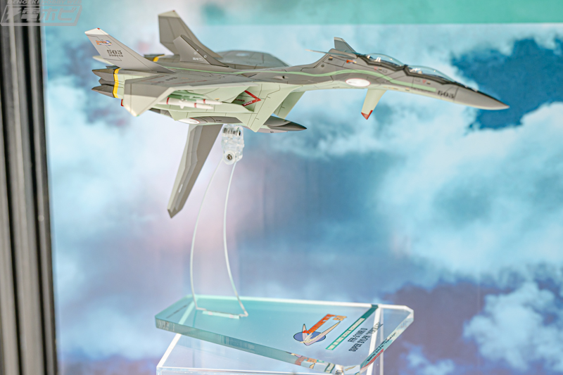 hobby_magazine's tweet photo. #戦闘妖精雪風
FFR‐31MR／D スーパーシルフ“雪風” リニューアルVer.
FFR‐41MR メイヴ“雪風” リニューアルVer.

https://t.co/gyvCiObnQg

#メガホビEXPO2026 https://t.co/AdaRe4grGo