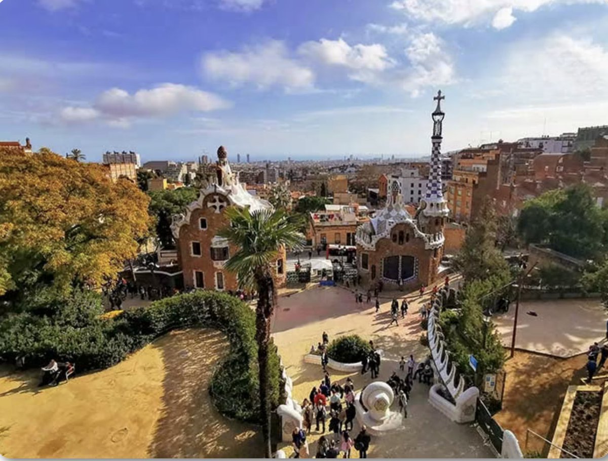 VeroSinmapa's tweet photo. 📍 ¿Vas a pasar 3 días en #Barcelona? ¡Esto te interesa!

😎 He preparado un itinerario por días y zonas, con mapa y consejos para aprovechar bien el tiempo (y los mejores planes, precios, horarios y recomendaciones).

💁🏻‍♀️ Te comparto la guía gratuita aquí: https://t.co/zOybpPGp31 https://t.co/90q8sj4CxO