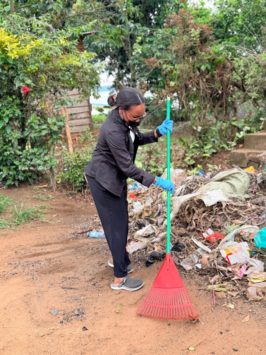 NatalineJKA's tweet photo. There's dignity in a clean environment, it speaks before we ever do. Today, as brooms sweep and hands join hands across our communities, we're not just clearing dirt, we're planting pride, discipline, and shared responsibility for the Uganda we're building together. Grateful to be part of this simple, powerful act of nationhood. 🧹🇺🇬 #NationalCleaningDay #CleanUganda