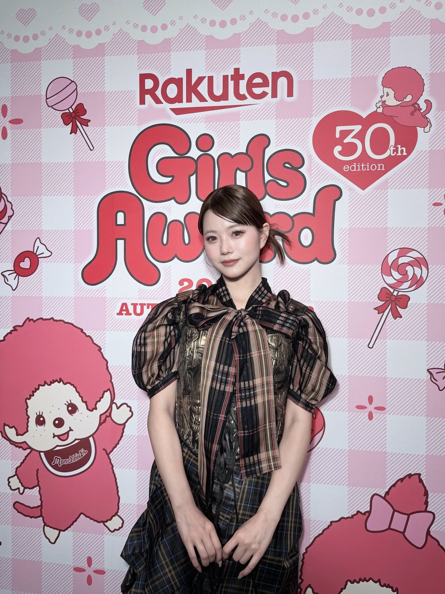 i_am_mocchu's tweet photo. ガルアワ💕@GirlsAward 
@SHOWROOM_jp のイベントのみなさんに応援いただいて立てたステージです✨️

最高の時間をありがとうございました(˶' ᵕ ' ˶) https://t.co/4hf9eBISuC