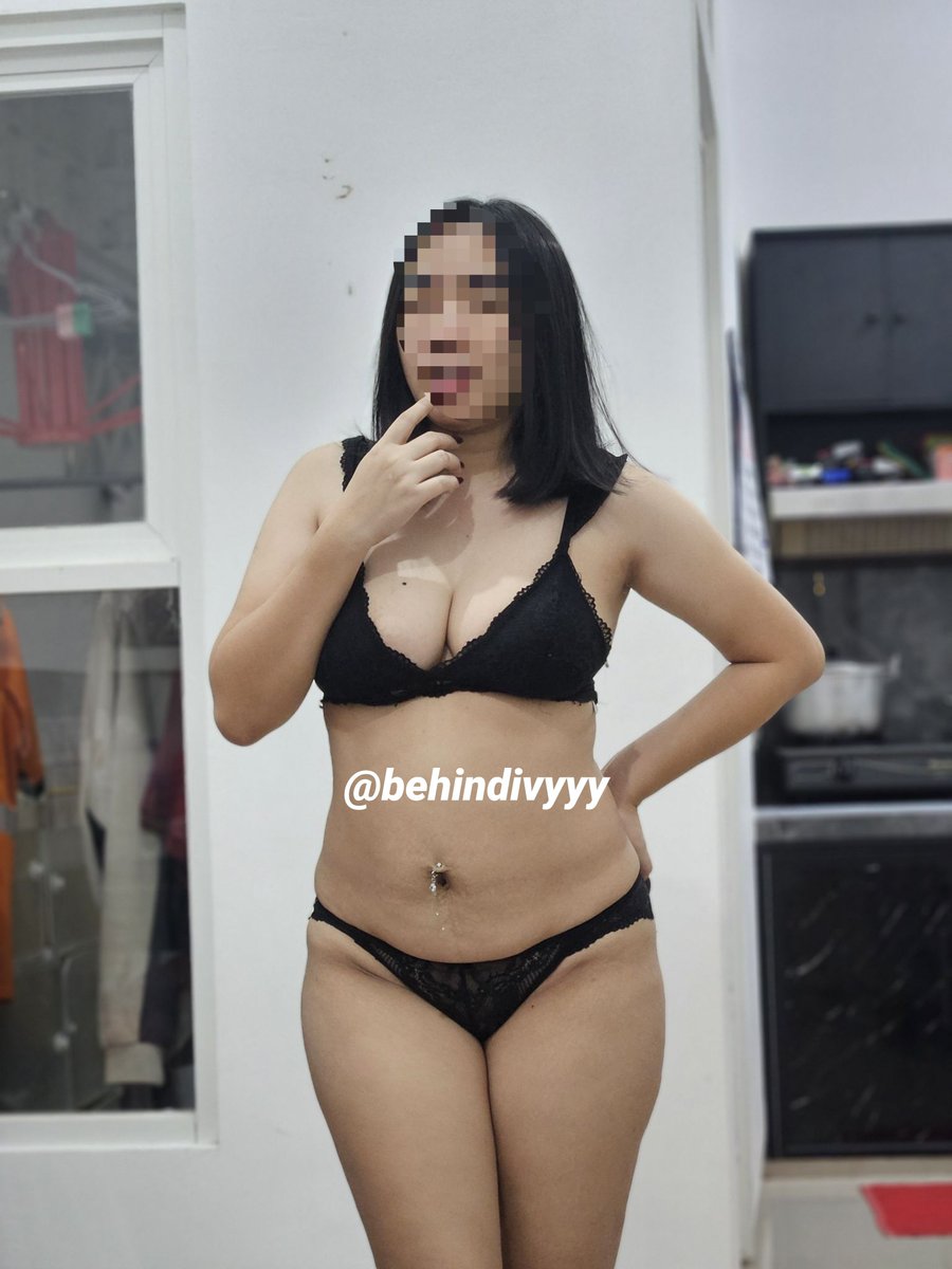 behindivyyy's tweet photo. Buka gak yaaaa? https://t.co/v5iD5cWdtj