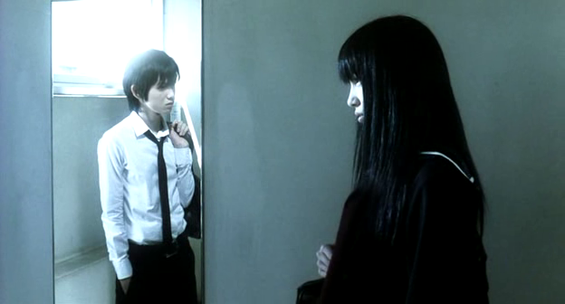 martiniblueue's tweet photo. goth (2008) dir. gen takahashi https://t.co/0eSKDFizZ2
