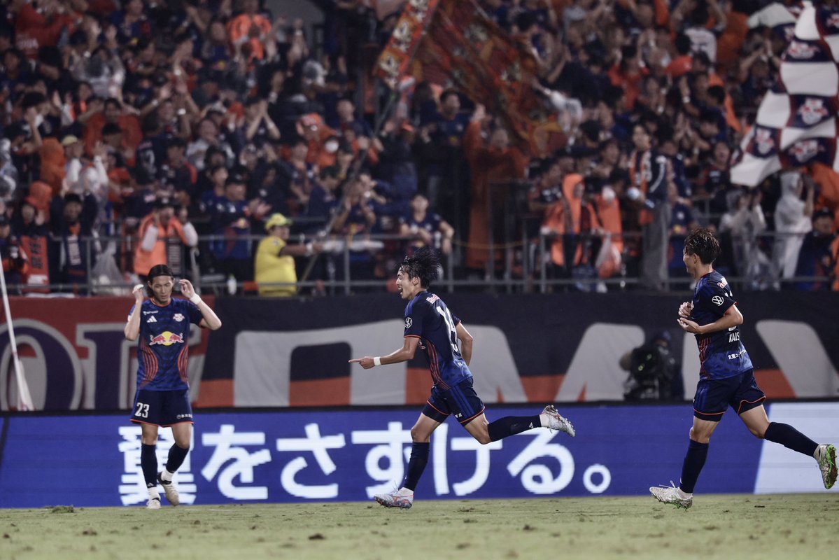 Ardija_Official's tweet photo. #泉柊椰 のビューティフルゴールで4-0🌈 https://t.co/aNOaiC3do9
