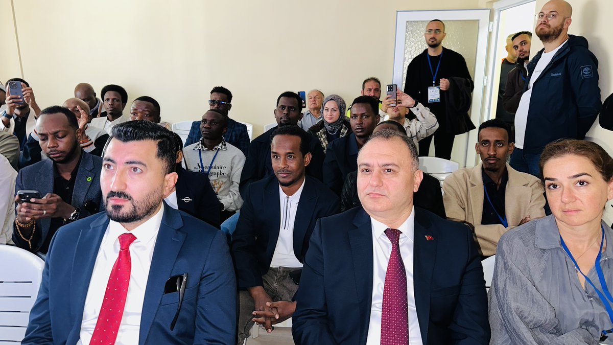 SIMADUniversity's tweet photo. As part of the Erasmus+ @ReadProjectorg training in Türkiye, SIMAD University representatives visited Dost Enerji, gaining practical insights into wind energy operations and grid integration to support renewable energy education in Somalia.
#SIMADUniversity #READProject #ErasmusPlus