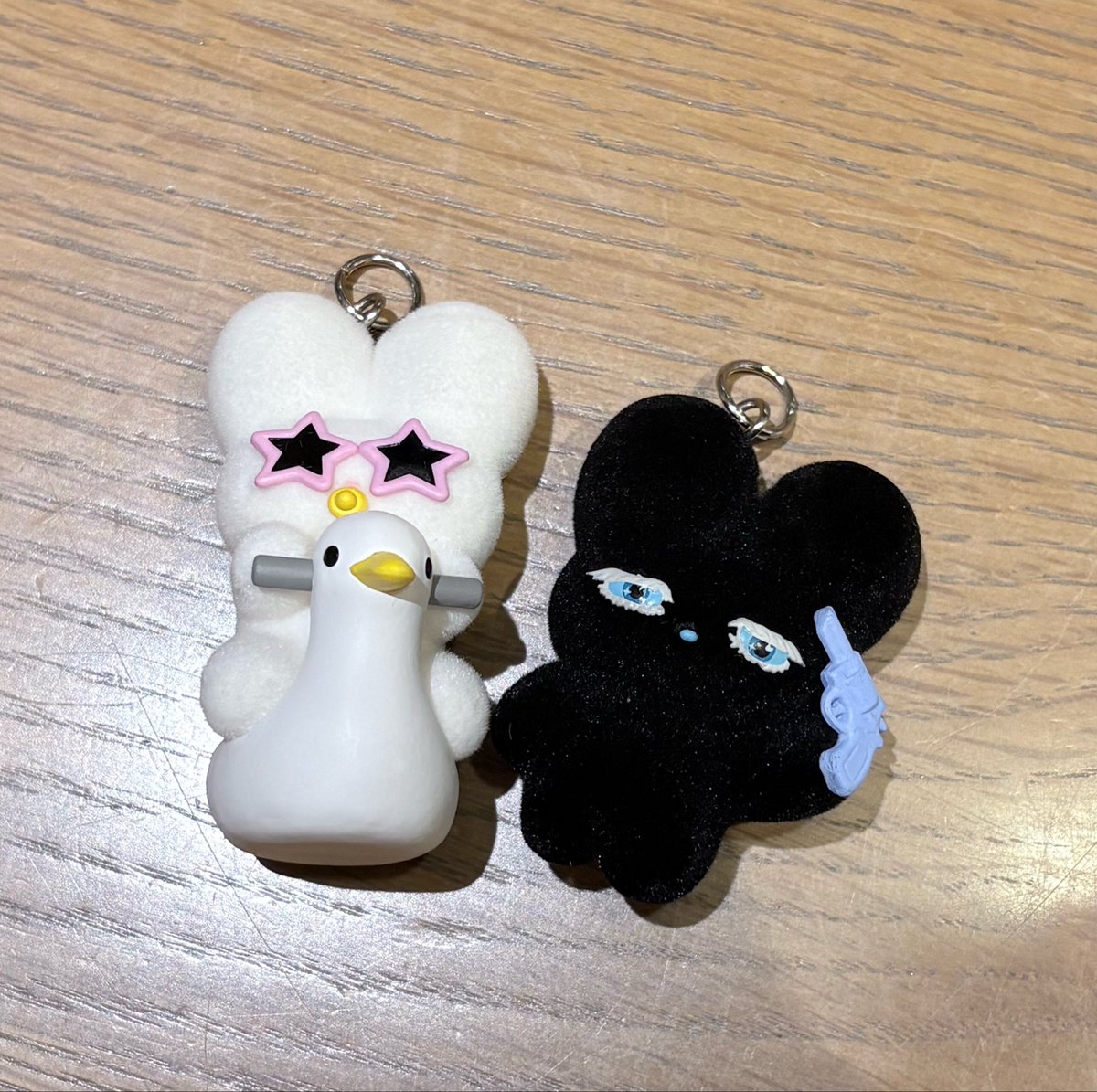 tsukine_25's tweet photo. 絵好きなんだよね
ガチャガチャってすぐお金なくなるね https://t.co/Vv9Tx6mBVS