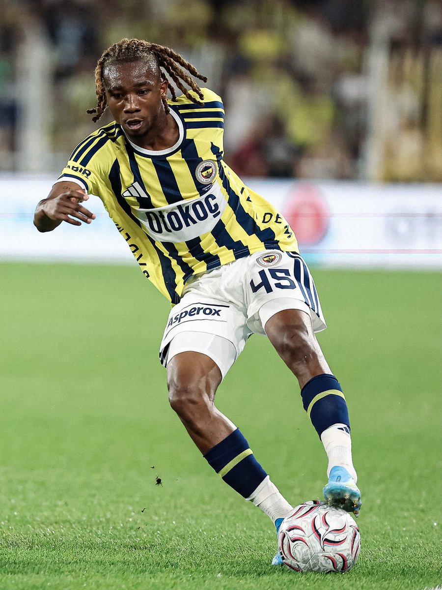 superlig's tweet photo. Millî takımlarında gol atan Trendyol Süper Lig futbolcuları! 📋

Millî arada ülkelerinin formalarını giyen yıldızlarımız, attıkları gollerle skora katkı verdi. 🔥

#TrendyolSüperLig https://t.co/Wg29d4eZ9W