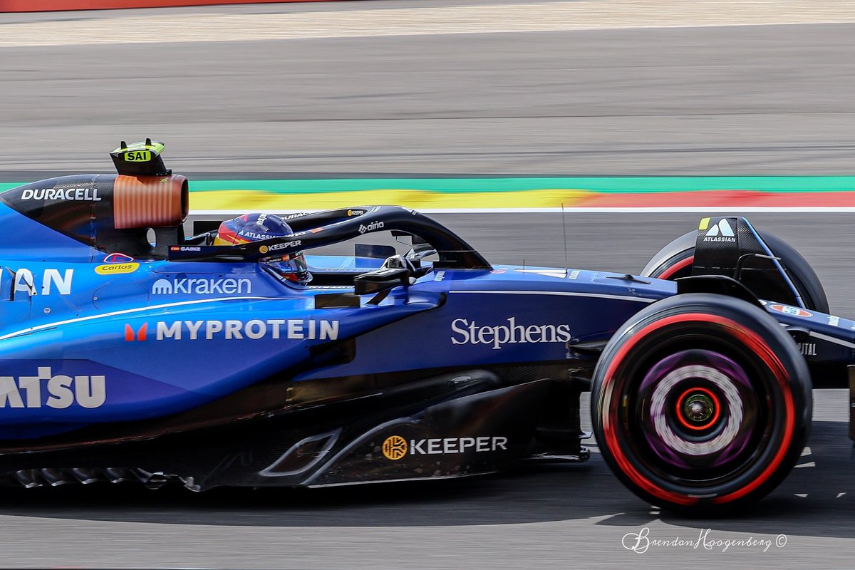 scottmoral29863's tweet photo. What a weekend for Carlos Sainz! Yesterday, he secured P3 at the Azerbaijan Grand Prix—his first podium with Williams. A flawless drive and a huge milestone for Carlos and the team! https://t.co/sTrVcDrZL0