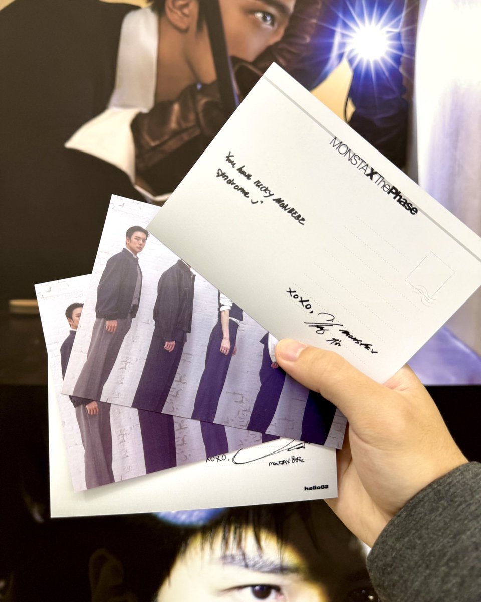 hello82BERLIN's tweet photo. MONBEBE be quick ❤️‍🔥
Make sure to run to the MONSTA X Album Release Event if you don't want to miss your chance on getting your most wanted items!

🖤 25 - 26 September | 11:00 - 18:00
📍 @hello82BERLIN

@OfficialMONSTAX
#MONSTAX #몬스타엑스 #ThePhase #hello82 #hello82BERLIN https://t.co/Dag31Ieftn