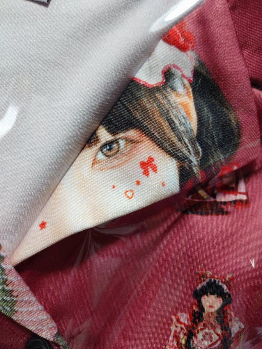 tsuchioshikatu's tweet photo. 戦闘服と幕張グッズ届いた https://t.co/hrLUUSqpDN