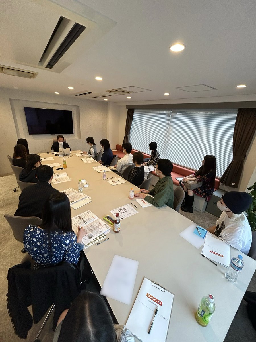 apteLab2026's tweet photo. 本日よりグループ説明会がスタートしました！！✨
1日に2回開催しています！👀

説明会後の入所オーディションにも多くの方が参加してくれました！📝

#アプトラボ #アプトプロ #声優養成所 https://t.co/y1uimKx0mR