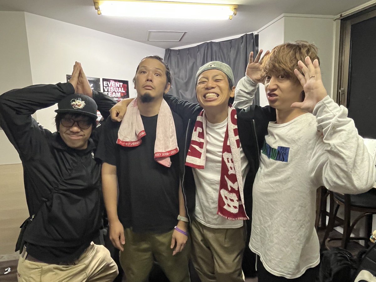 MyBestTape's tweet photo. コーリングクソ最高でした🔥‼️‼️めちゃくちゃブチ上がって最後フロアライブにしてしまいました🔥🫰Myベストテープを選んでくれてありがとうございます🙏

1.STAY FREE
2.青天井
3.FOURTEEN
4.一万円札
5.GO
6.恋のメロディ

引き続きコーリング楽しもう🎉

#TOKYOCALLING2026 https://t.co/wSxdud4v1j