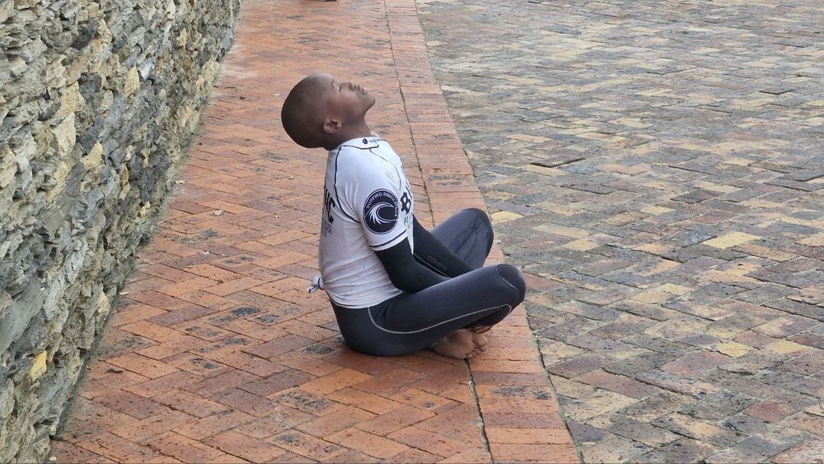 the_surfer_kids's tweet photo. Azo. U16 Boys quarterfinal. 20 minutes to show what he's made of. 🦈🔥

In the zone. Locked in. Getting ready.

This kid from The Surfer Kids is amped, ready and backed by the whole TSK crew. Let's go Azo — we are all behind you! 🤙🏄🏿‍♂️

#TheSurferKids #MosselBay #SurfSouthAfrica #Bitcoin #TSK