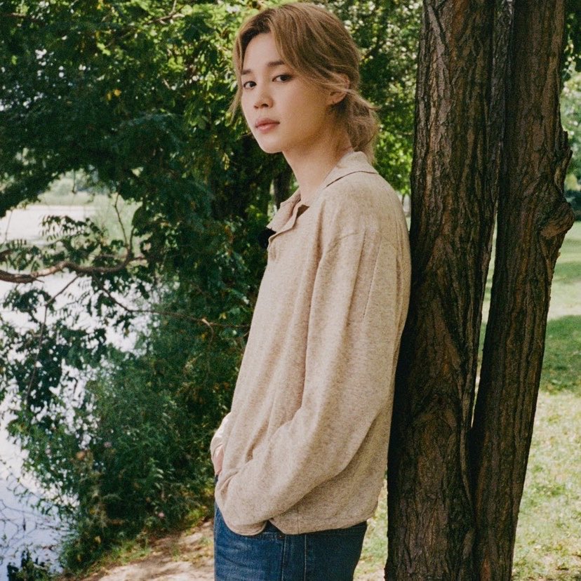 icaughtyouubae's tweet photo. jimin in his 30s                           jimin in his 20s https://t.co/APh7Bh0hn1